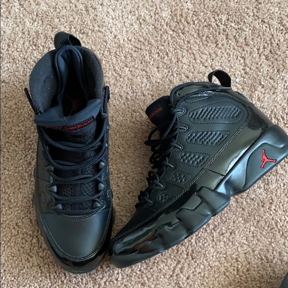 Jordan retro 9s